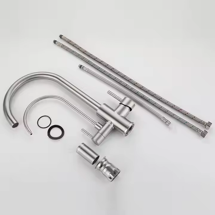 Bateria kuchenna z filtrem wody trójfunkcyjna bateria do zlewozmywaka z odwróconą osmozą dwa uchwyty KF09051